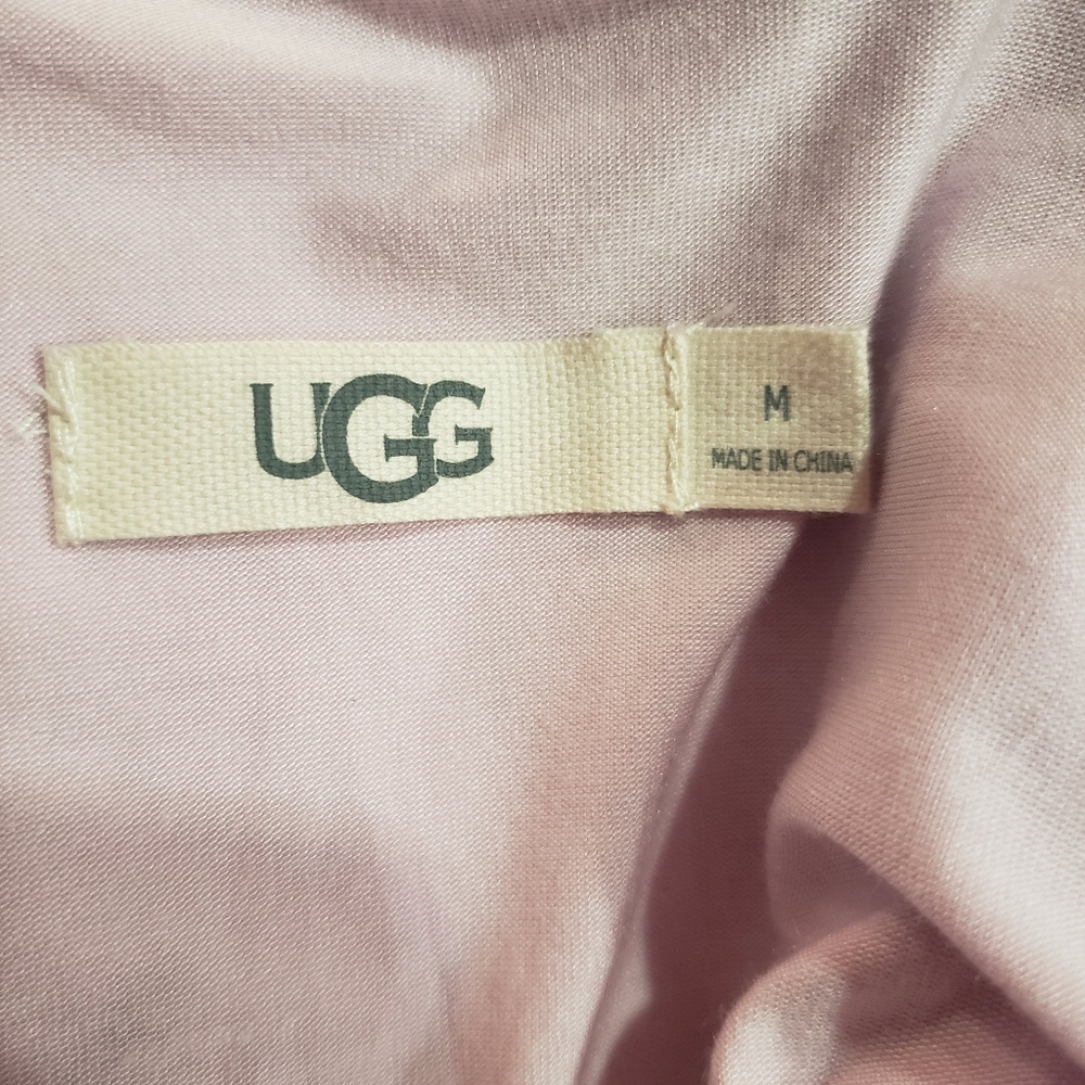 Ugg Size M sleepwear top lavender - Picture 12 of 12